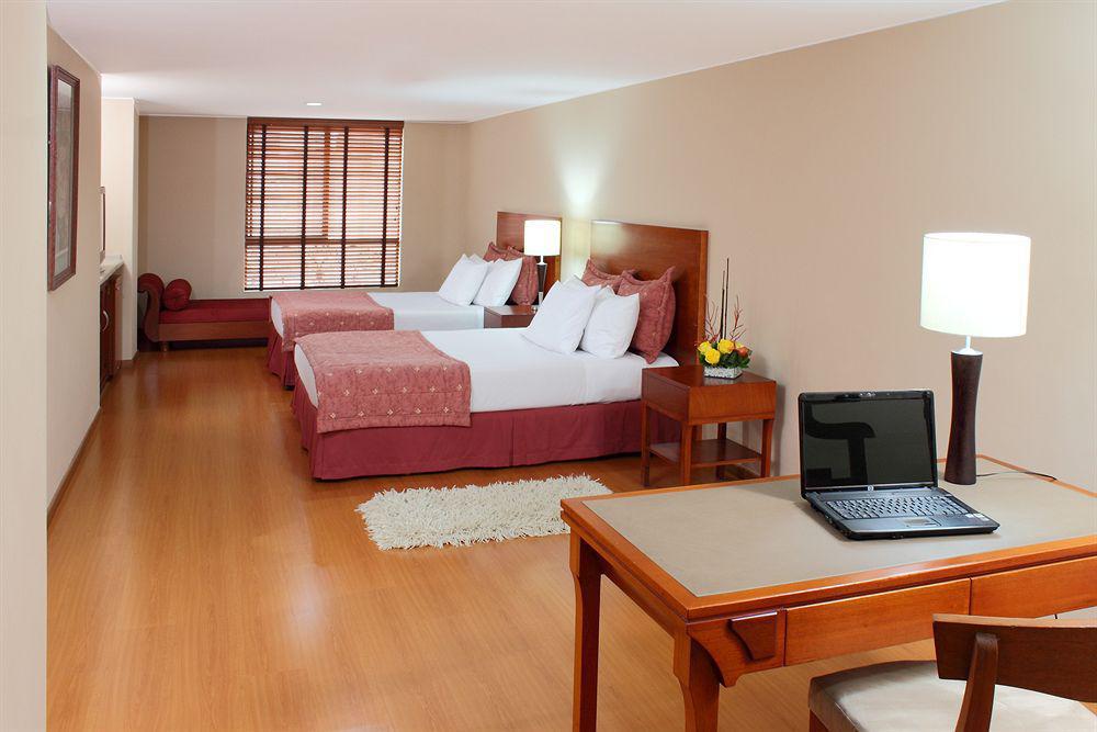 Hotel Estelar Suites Jones Bogotá Camera foto
